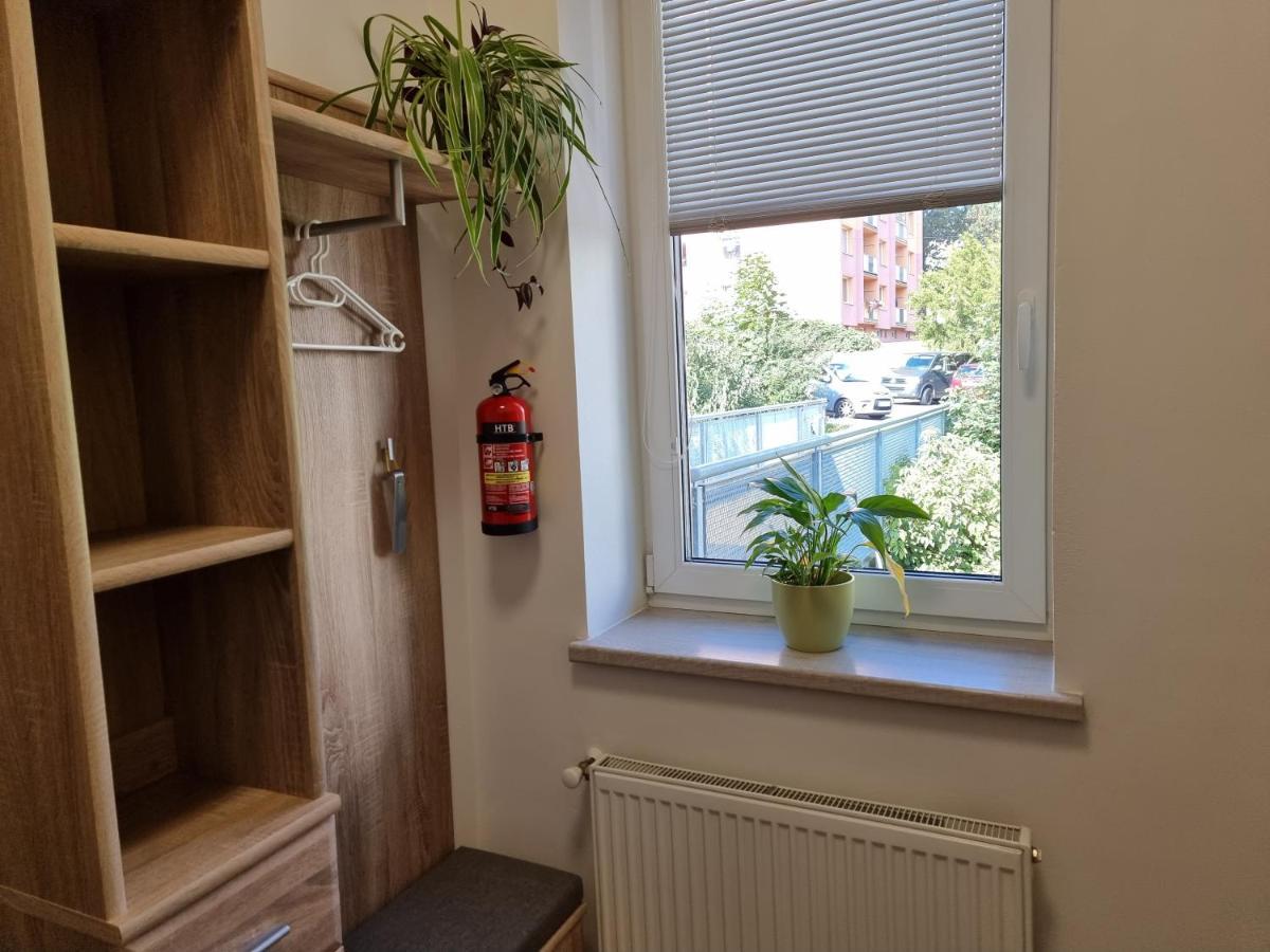 Apartamento Garsoniera Dukla 289 Decin Exterior foto